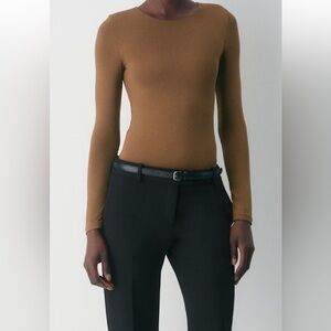 Aritzia Original Contour Splendid Crew Longsleeve